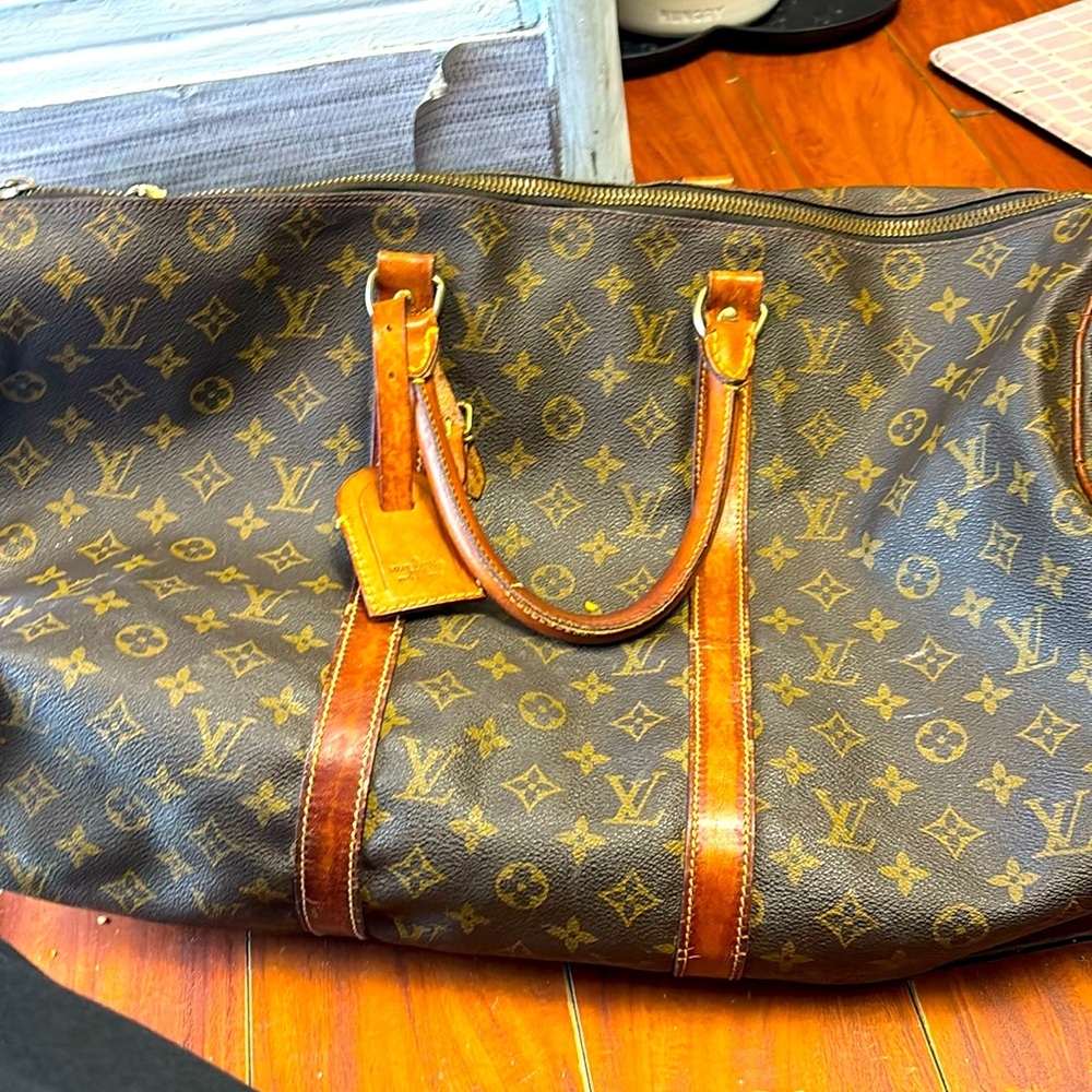 Louis Vuitton Vintage Travel Bag Classic!!